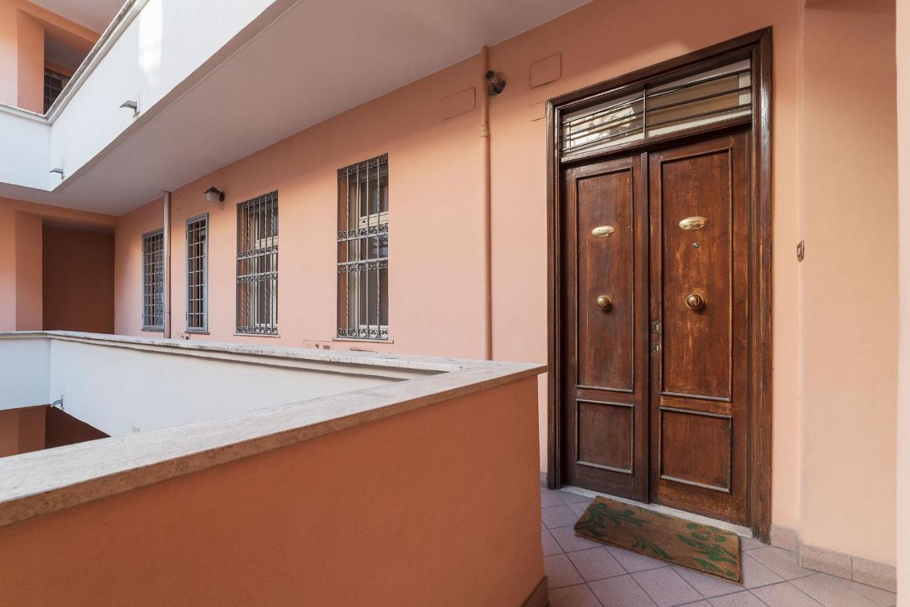 San Lorenzo Roomy Apartment Roma Exterior foto